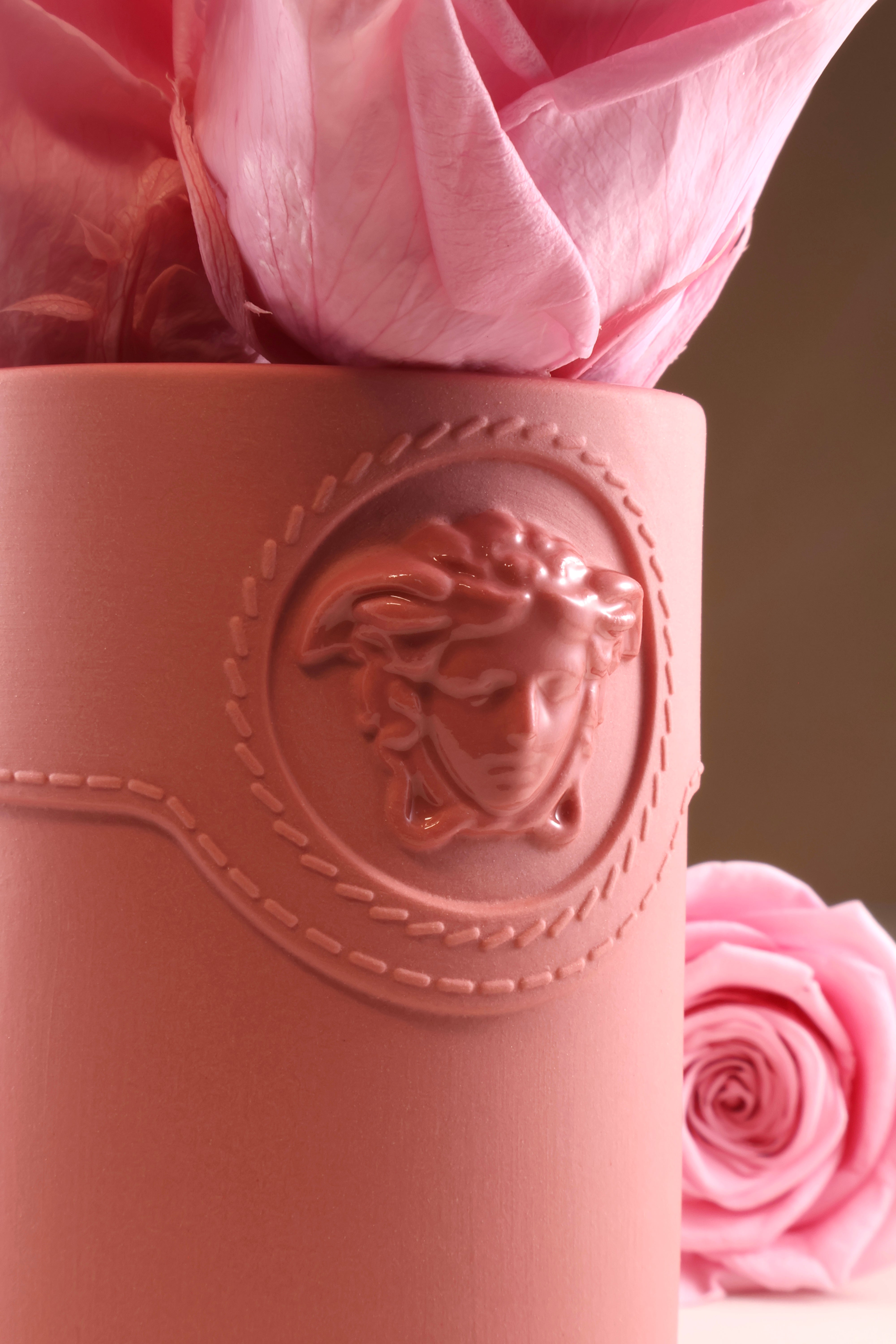 5 Timeless Housewarming Gifts from Versace Home: The Ultimate Luxury Guide