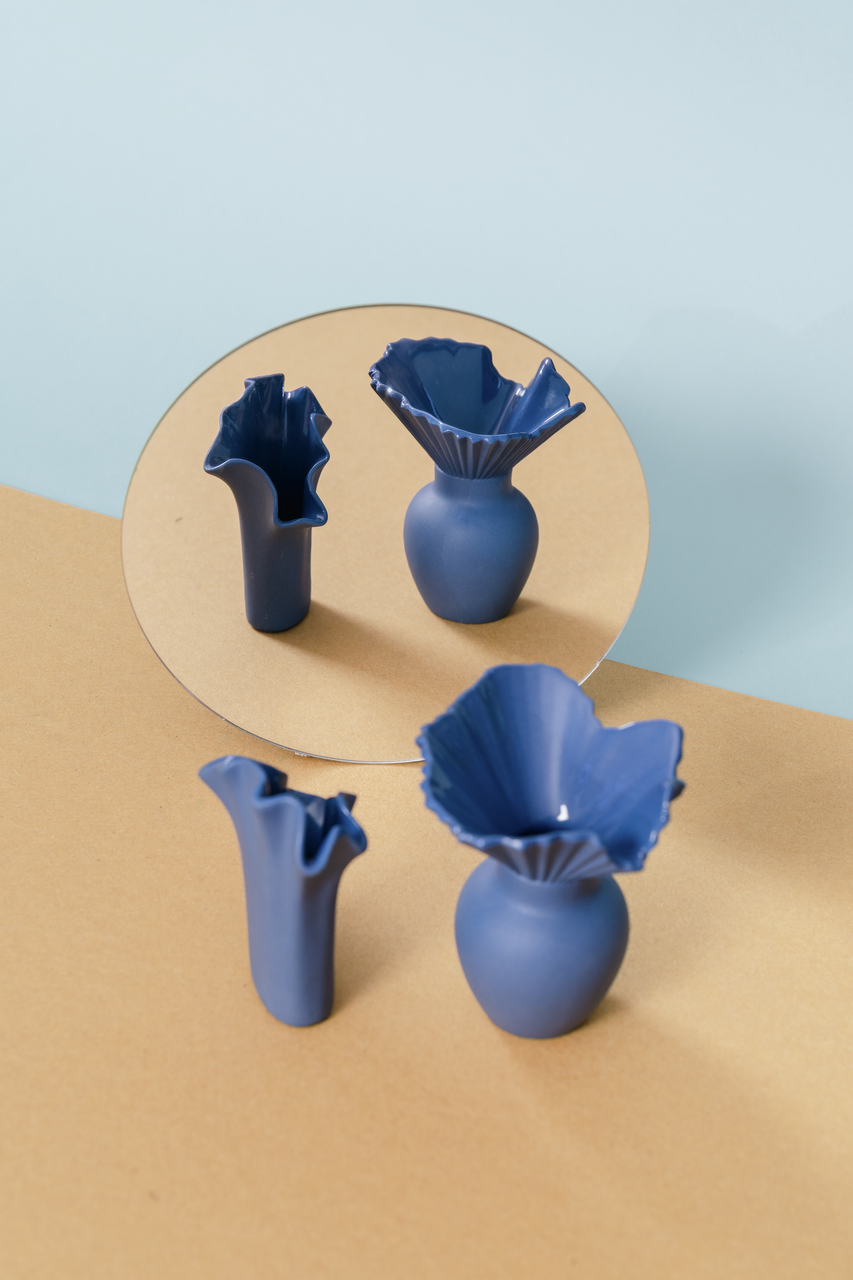 Rosenthal Asym Vase Midnight 9cm