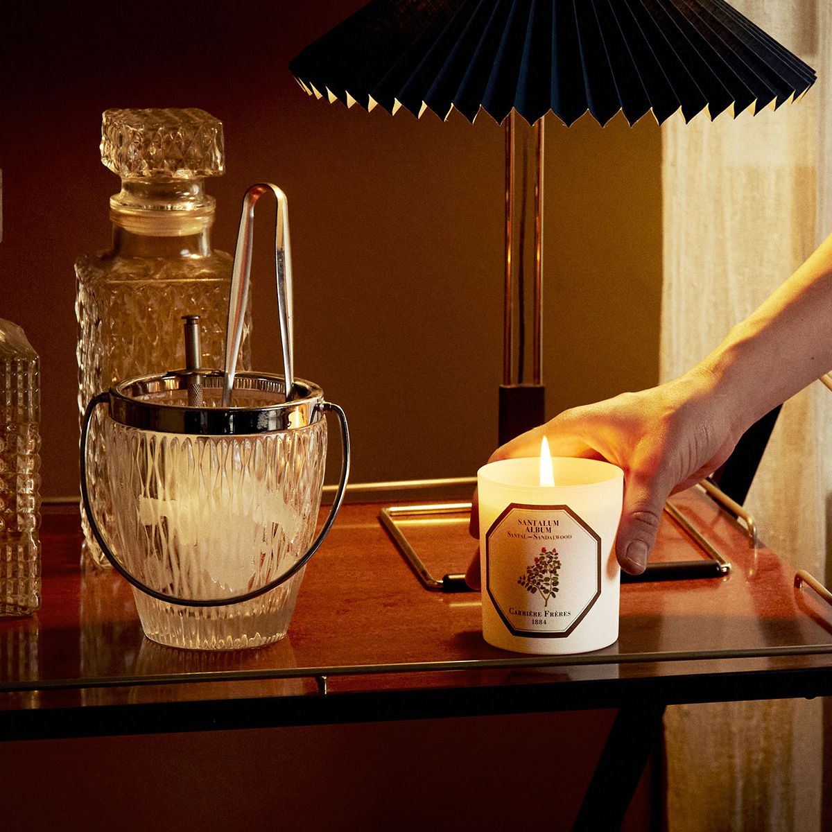 LLOYD AND PAUL HOME LUXURIES CARRIERE FRERES Sandalwood Candle 185g